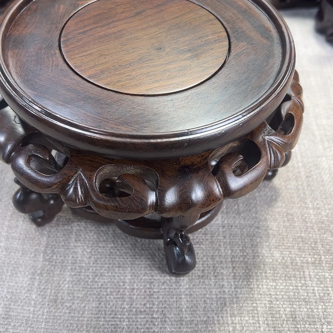 红木底座精雕工艺品