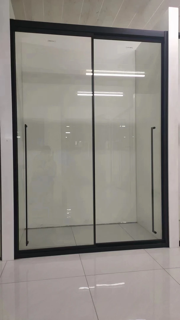 黑极窄淋浴房干湿分离卫生间隔断