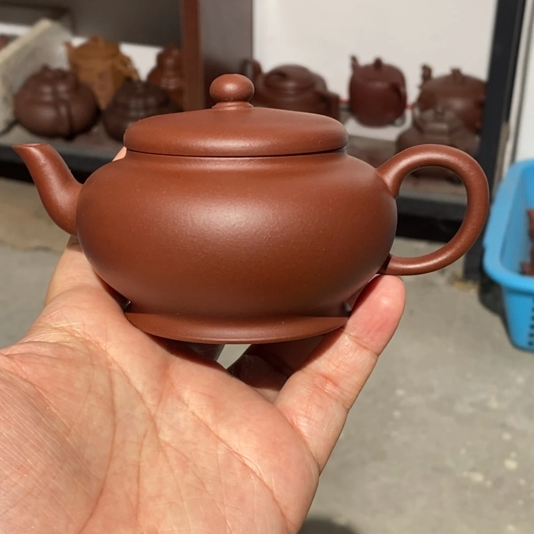 茶壶紫砂紫砂壶。紫砂壶。