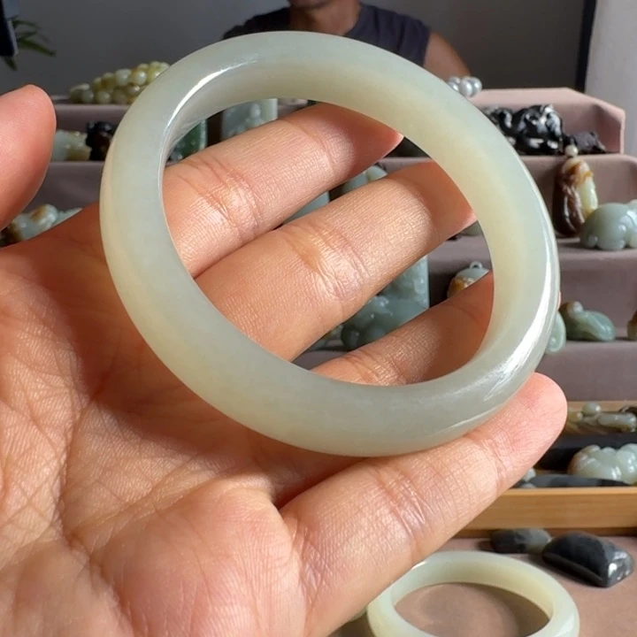 手链未镶嵌和田玉（糖玉）