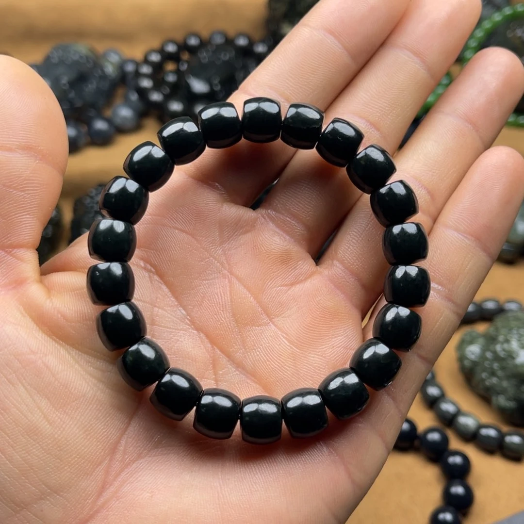 和田玉和田玉手串未镶嵌情****）