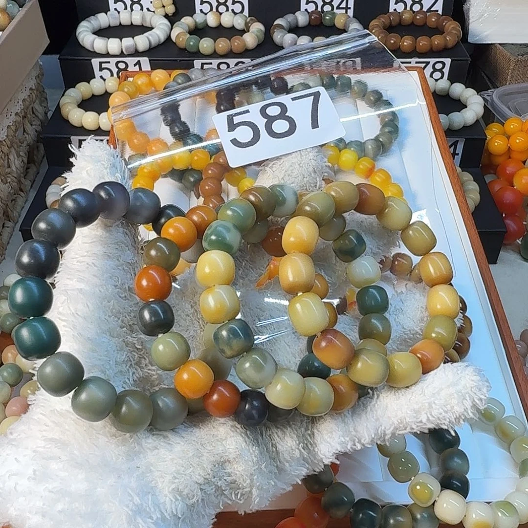 菩提根/象牙果手串洛****亿