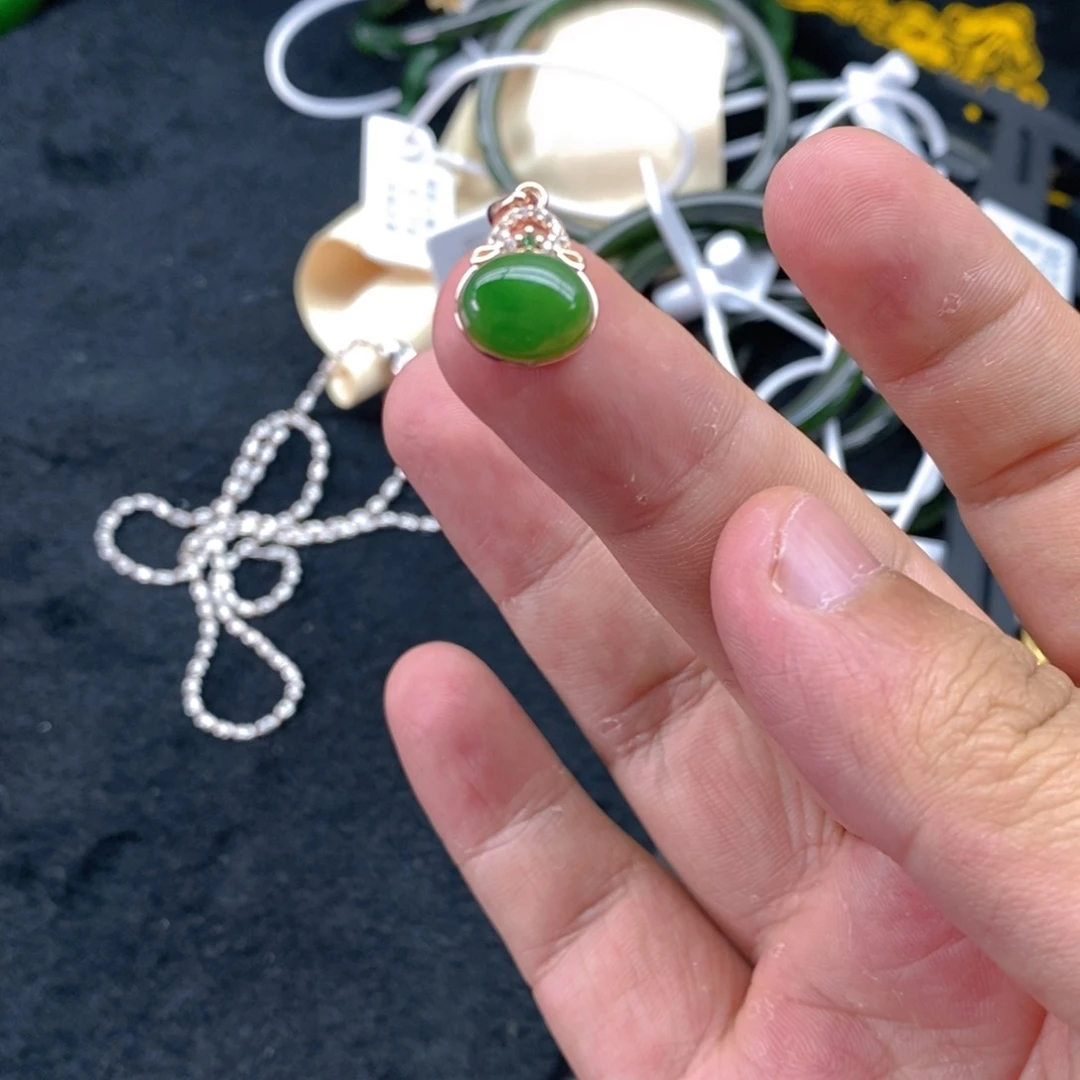 和田玉（碧玉）颈饰银S925镀金镶嵌