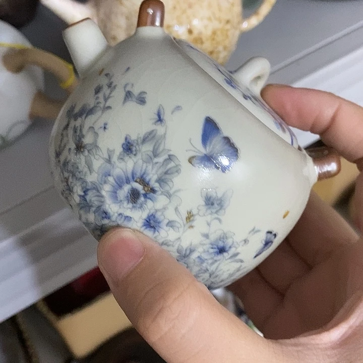 陶瓷艺术品及陶瓷壶壶