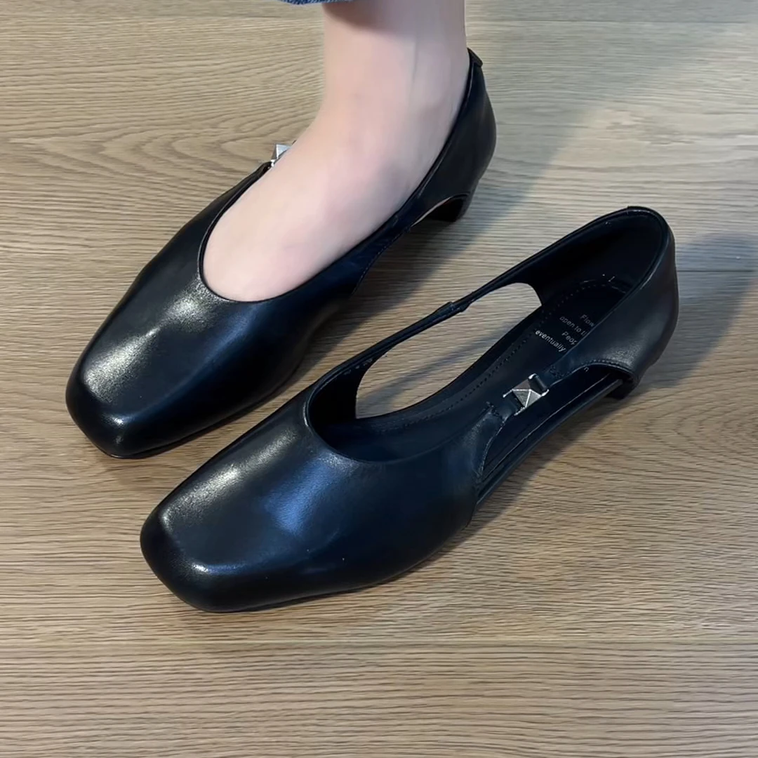 凉鞋女款2025年夏季新款气质甜美配裙子百搭包头软皮休闲低跟凉鞋