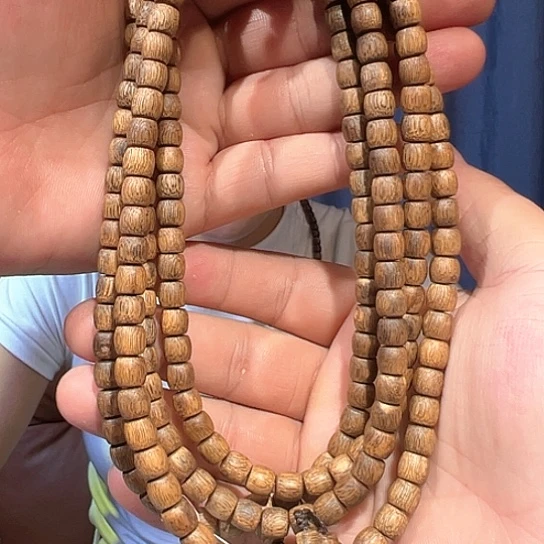 沉香手串白棋0.7多样性发货1条