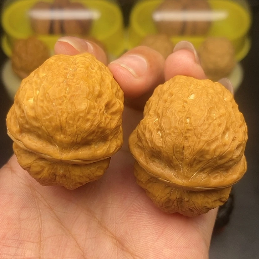 【闪购商品】文玩核桃把件40尺肥蟾