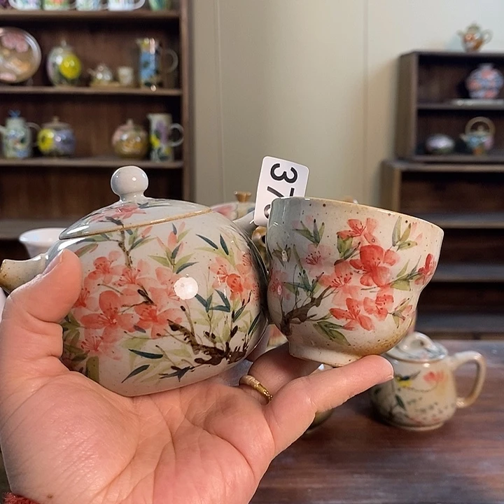 摆件370 景德镇釉下五彩陶瓷