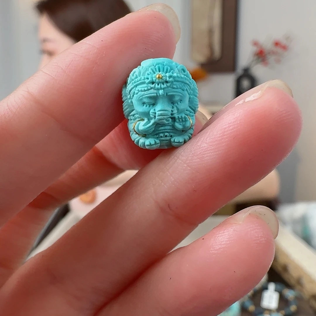 绿松石未镶嵌挂件