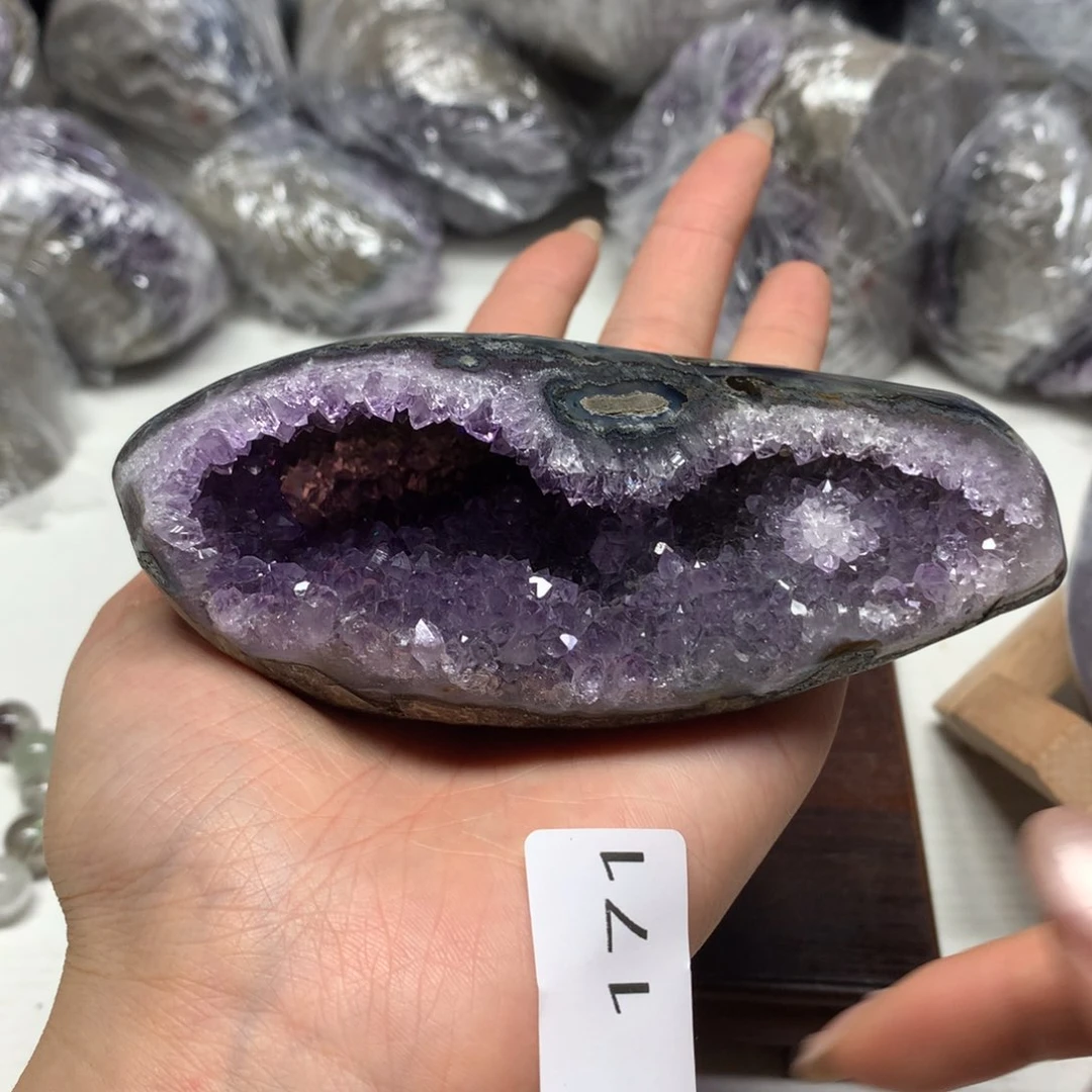 水晶摆件未镶嵌水晶