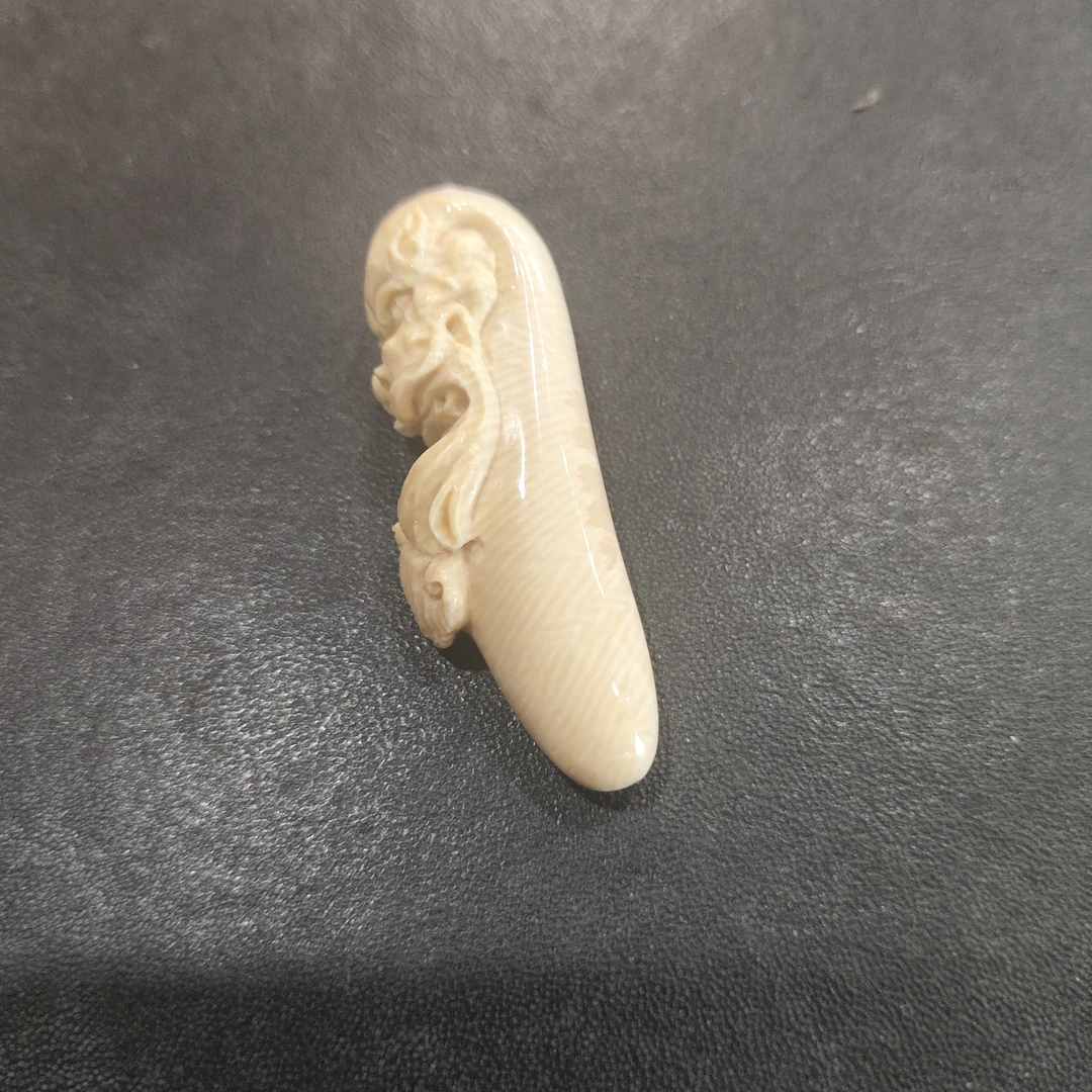 猛犸约9.9克雕刻牌ZL1229