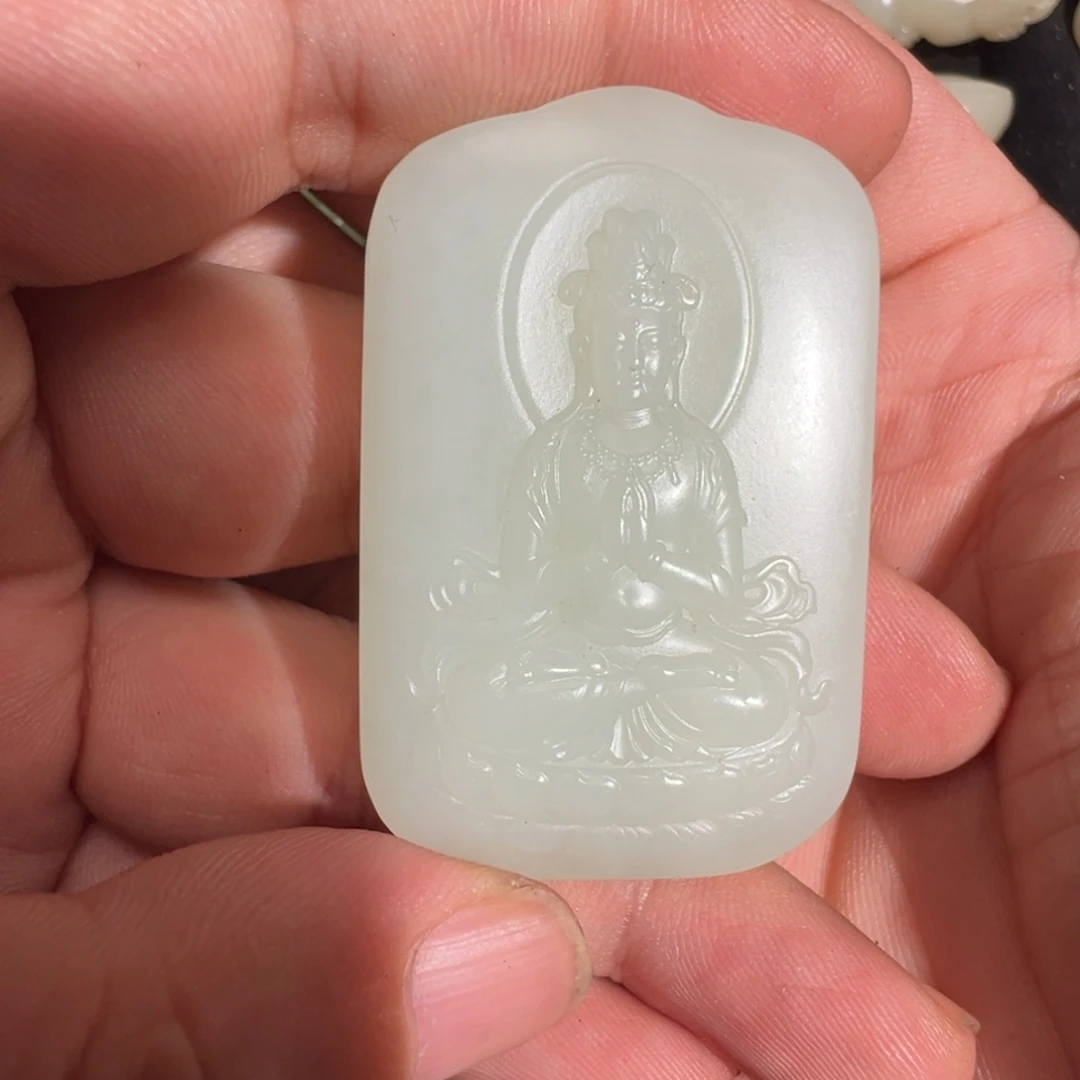 和田玉未镶嵌颈饰俄高清白细料正装观音51/33/12mm超值推荐