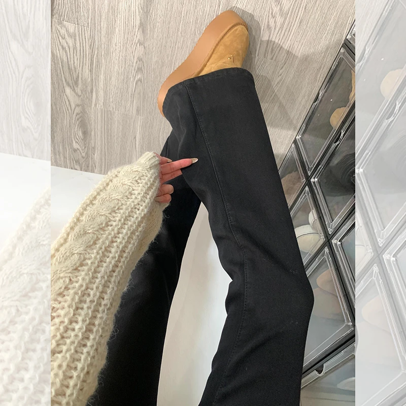黑色加绒微喇牛仔裤女修身显瘦2024年爆款秋冬季高腰小个子马蹄裤