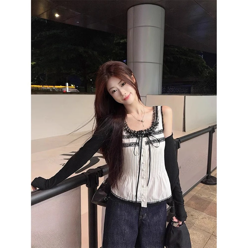 上衣纯欲蕾丝吊带背心2025夏季独特漂亮小衫气质性感显瘦短款衬衫