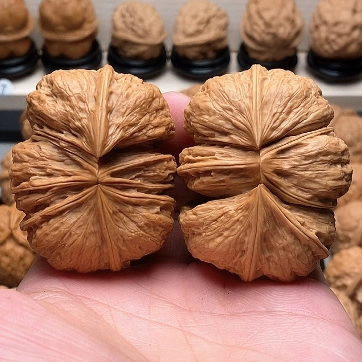 文玩核桃把件平*…………………………