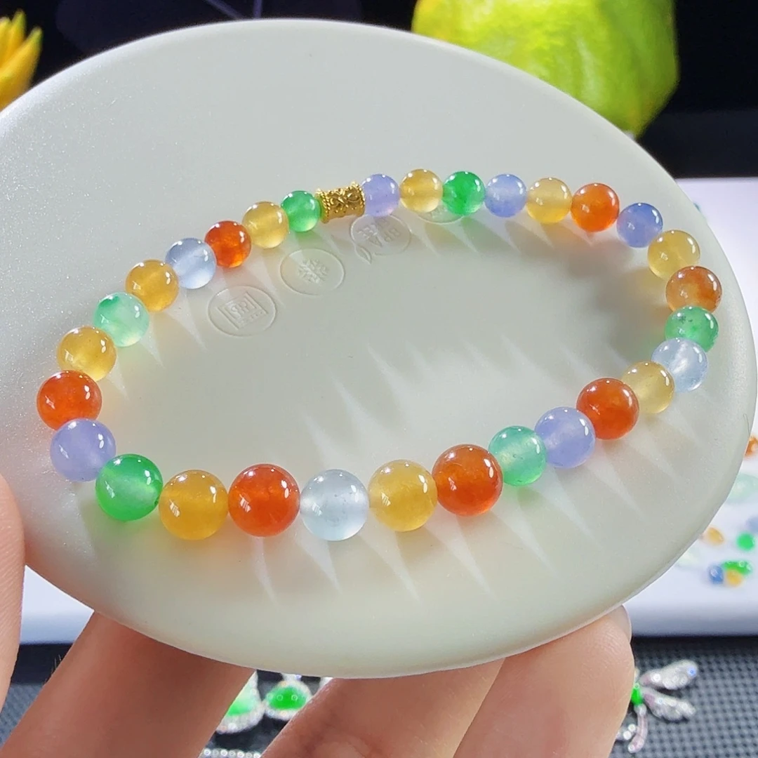 翡翠未镶嵌颈饰种水色俱全