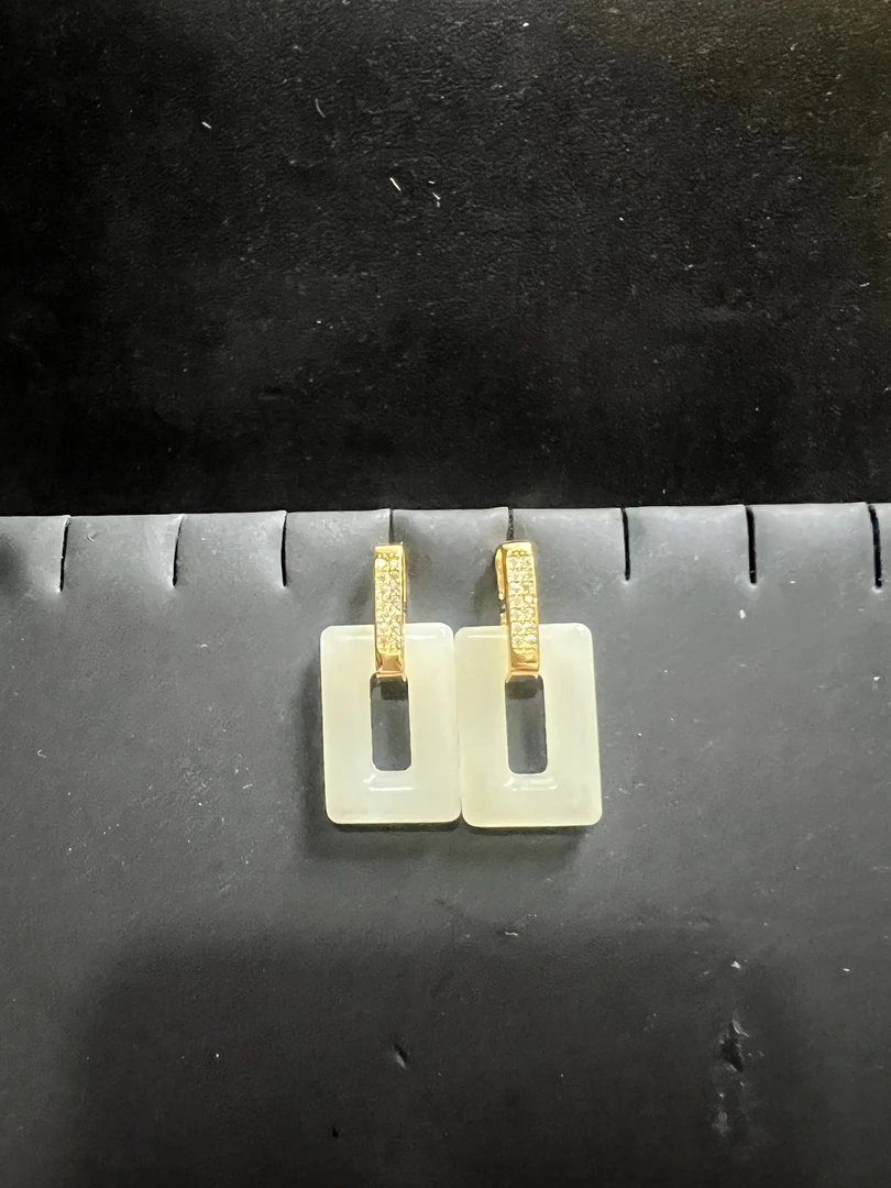 特色晴水方形耳饰