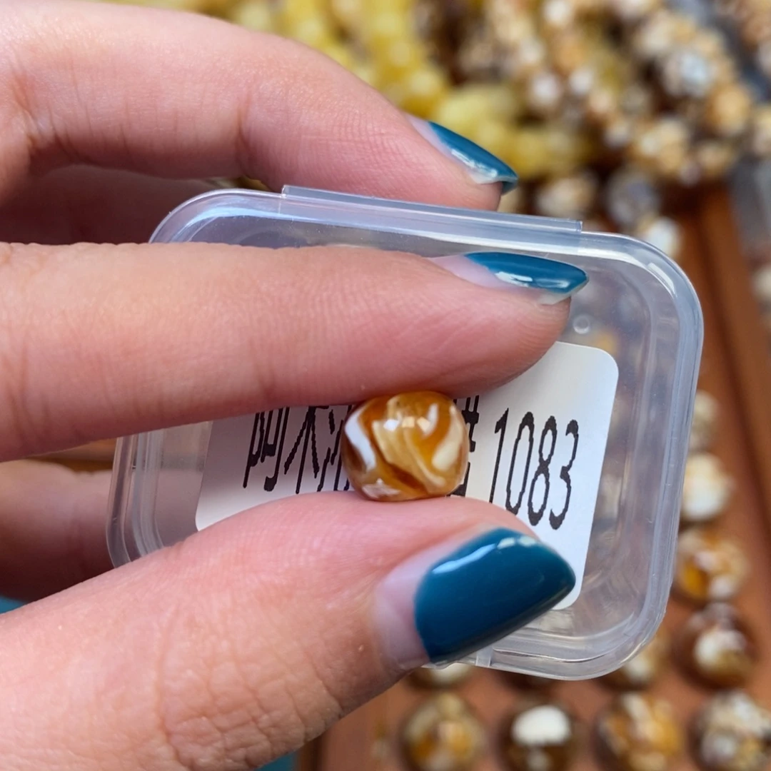 把件猴头核桃沁色圆珠老型1083