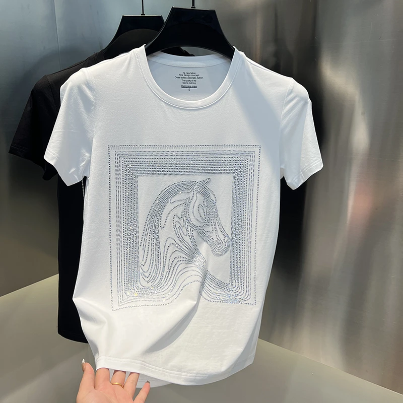 2025年夏季男士新款时尚潮服圆领T恤烫钻短袖休闲百搭简约男装