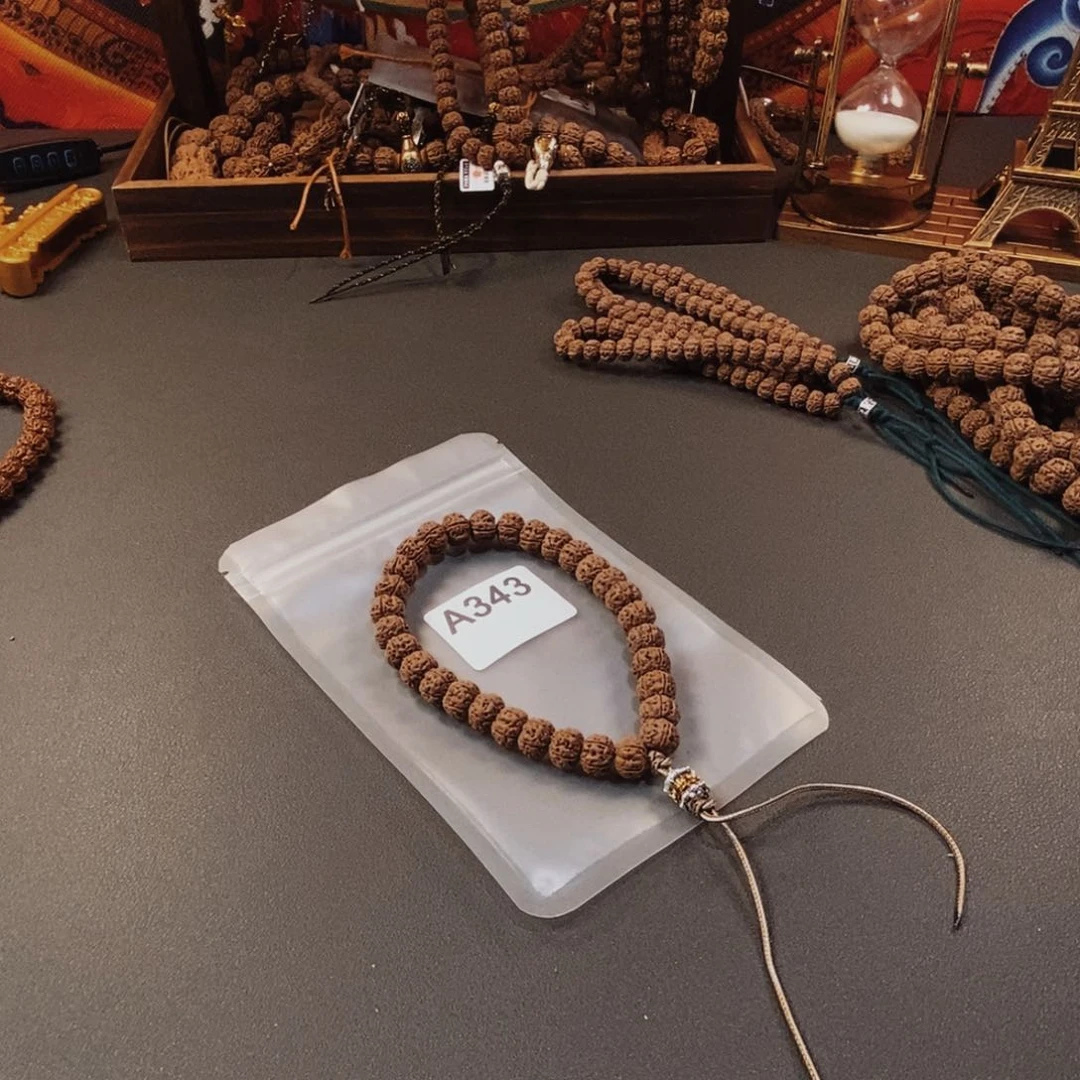 封***义金刚菩提手串哦哦哦哦哦哦哦哦哦哦哦哦