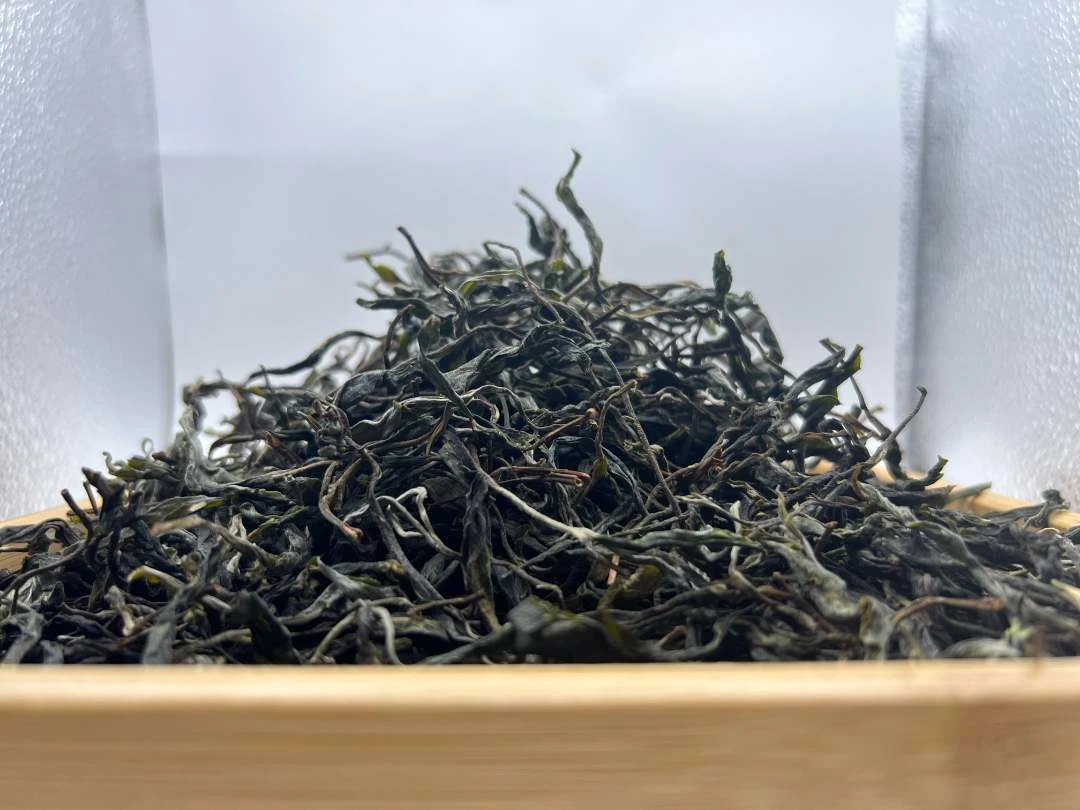 10号2024年豹子洞大树混采头春250克生茶  字小芳  2025.7.27直播