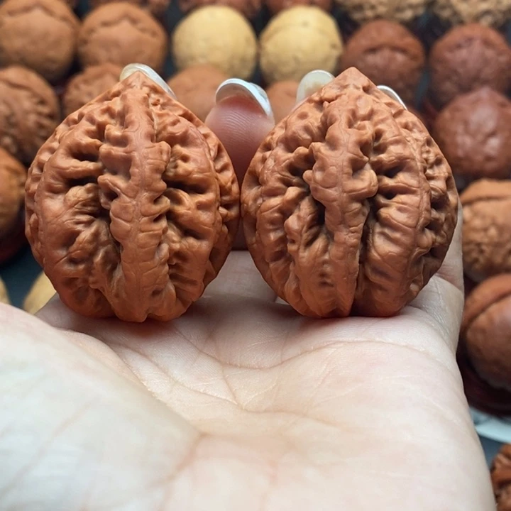 核桃精品文玩核桃手捻八爪