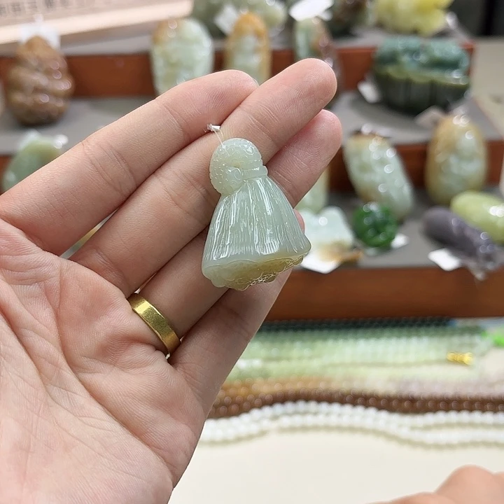 和田玉未镶嵌吊坠(不含链)