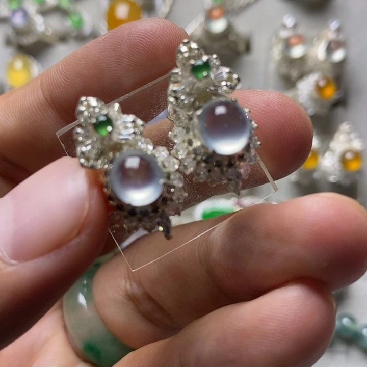 定制翡翠未镶嵌高冰玻7mm