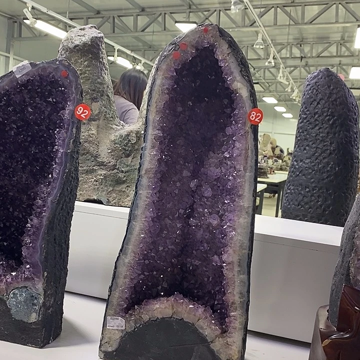 未镶嵌水晶大型摆件（非配饰）