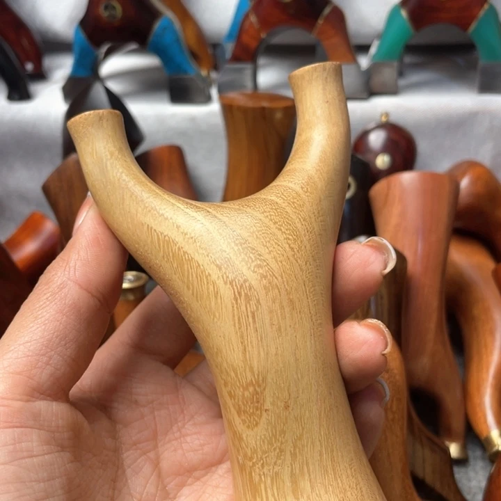 大果紫檀（缅甸花梨）瑕疵