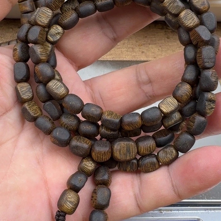 倪***怖手串沉香张勺子手串16克加