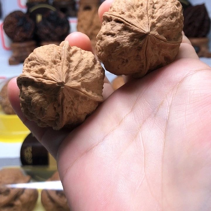 吊坠文玩核桃云南铁核桃
