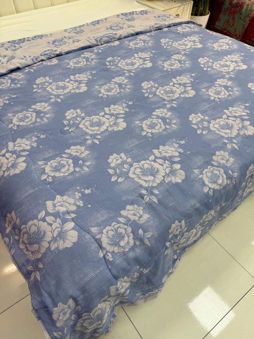 【花开富贵浅蓝】 全棉色织提花手工花边工艺夏被亲肤柔软～可机洗