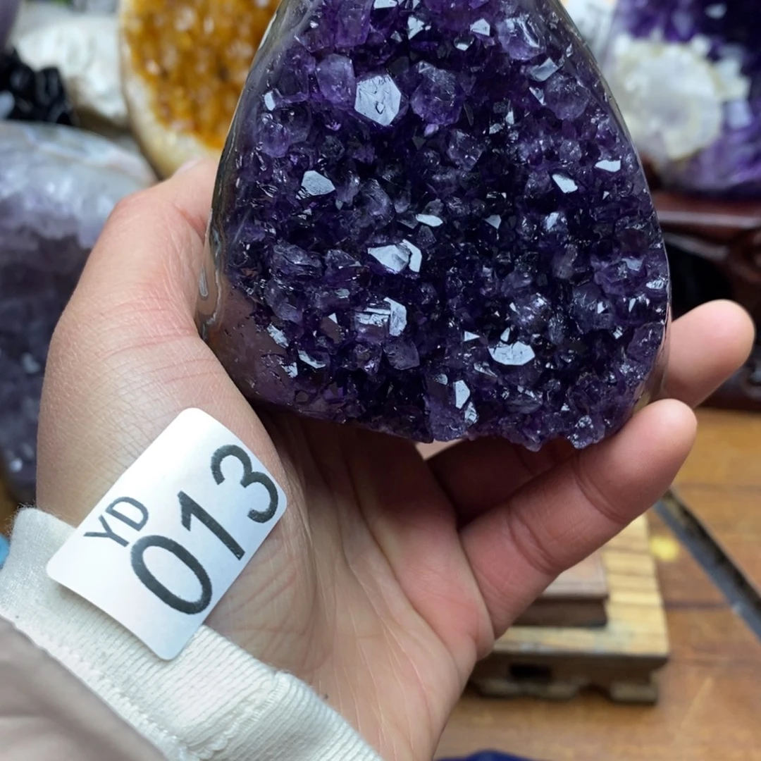 水晶大型摆件（非配饰）未镶嵌