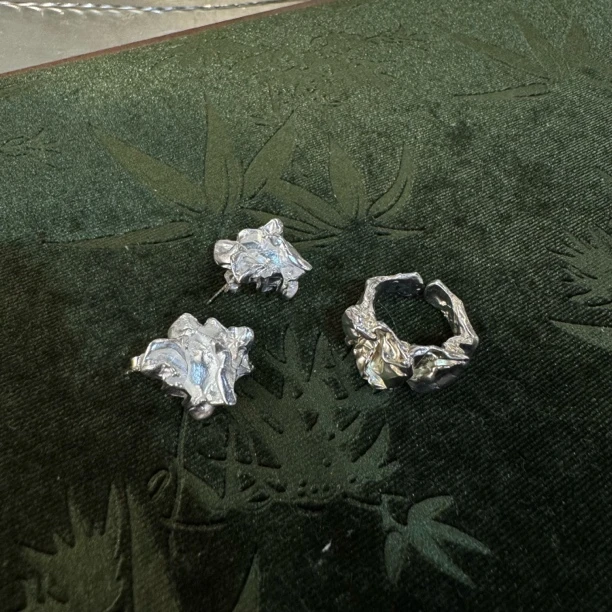 925银戒指 木子物·原创设计s925银褶皱设计感戒指开口