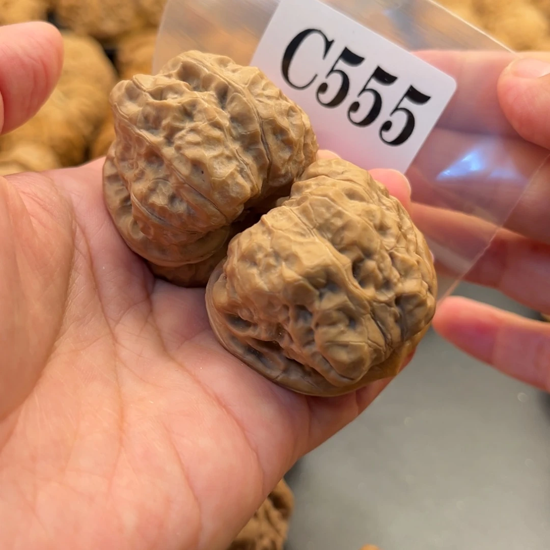 桃核把件蛙蛙了福利42度47
