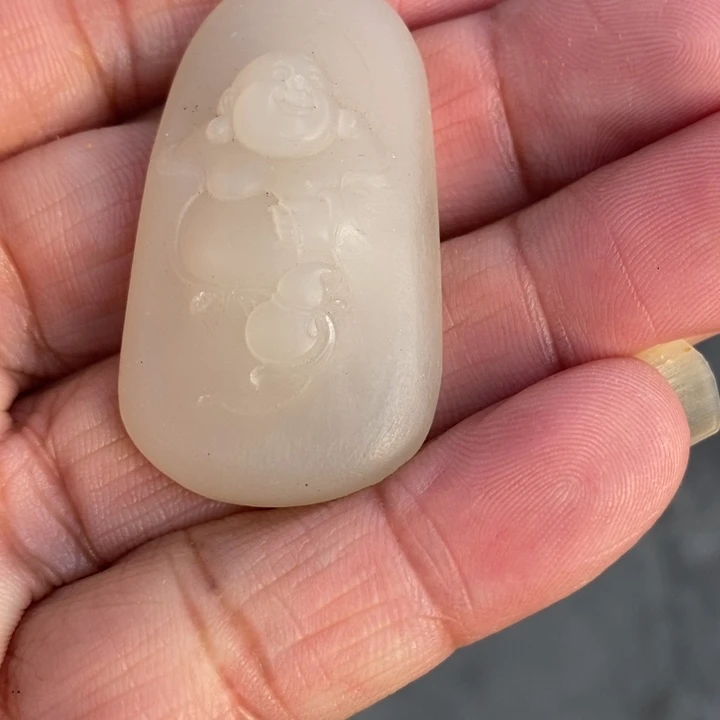 和田玉（糖玉）未镶嵌颈饰