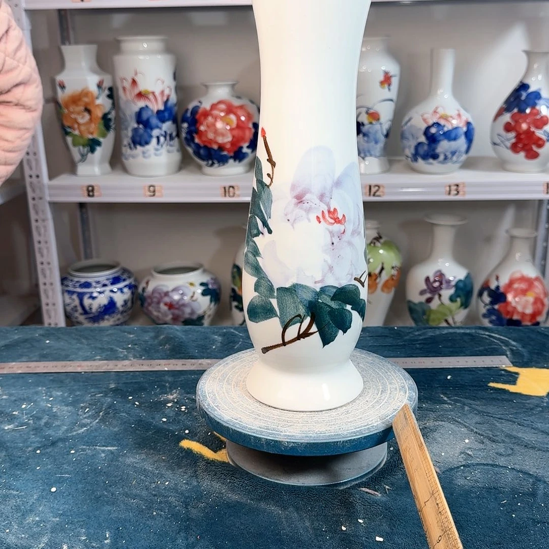 摆件景德镇陶瓷蛮紫牡
