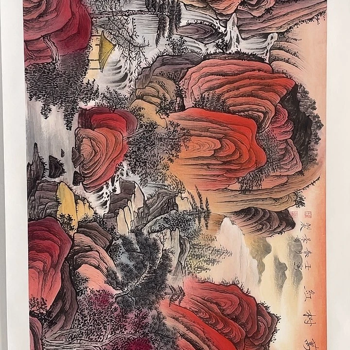 圆形崔老师四尺红山水