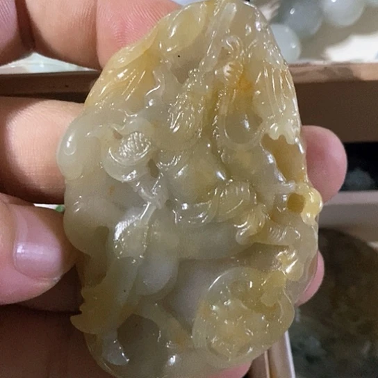 定制翡翠未镶嵌牌子