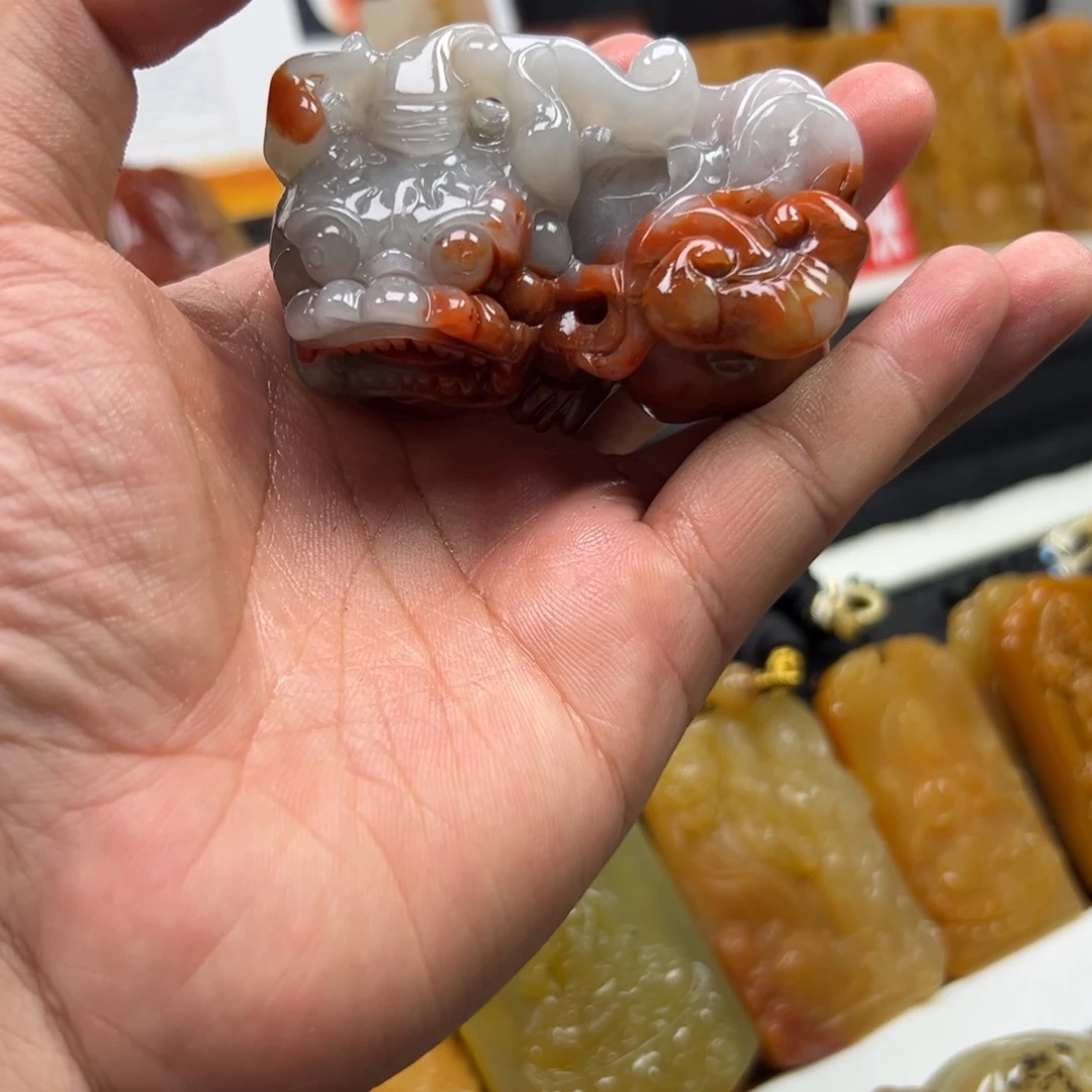 石英质玉（黄龙玉）未镶嵌多样性发货，发其一
