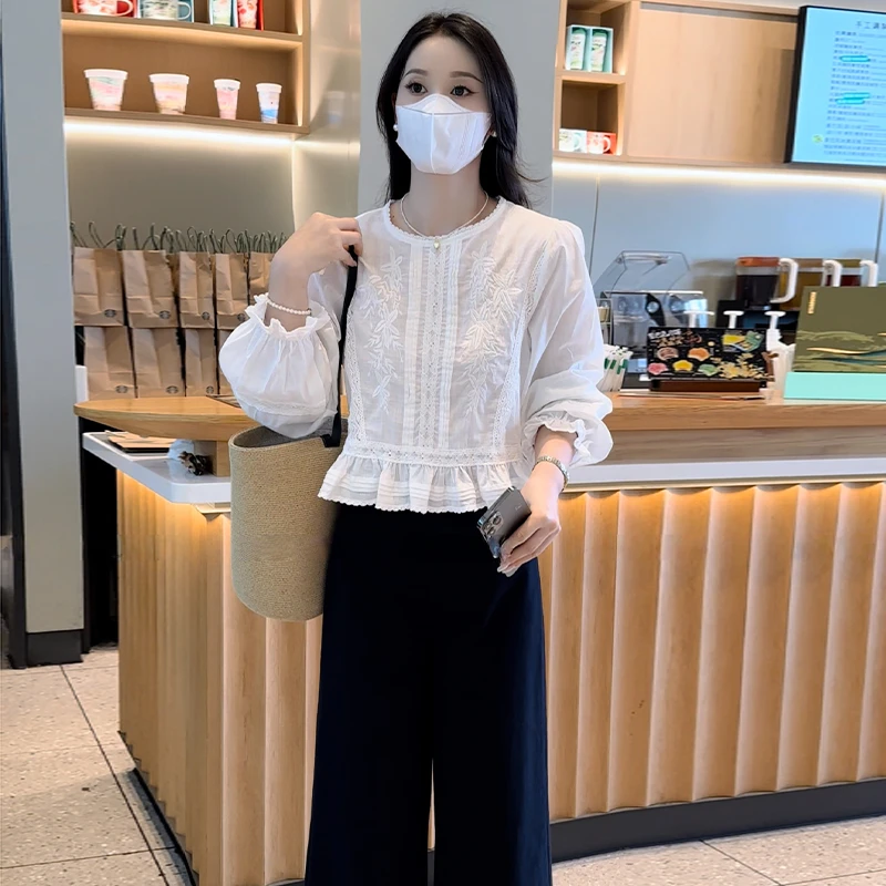 2026春秋新款韩版时尚衬衫女设计感通勤显瘦百搭拼接花边套头小衫