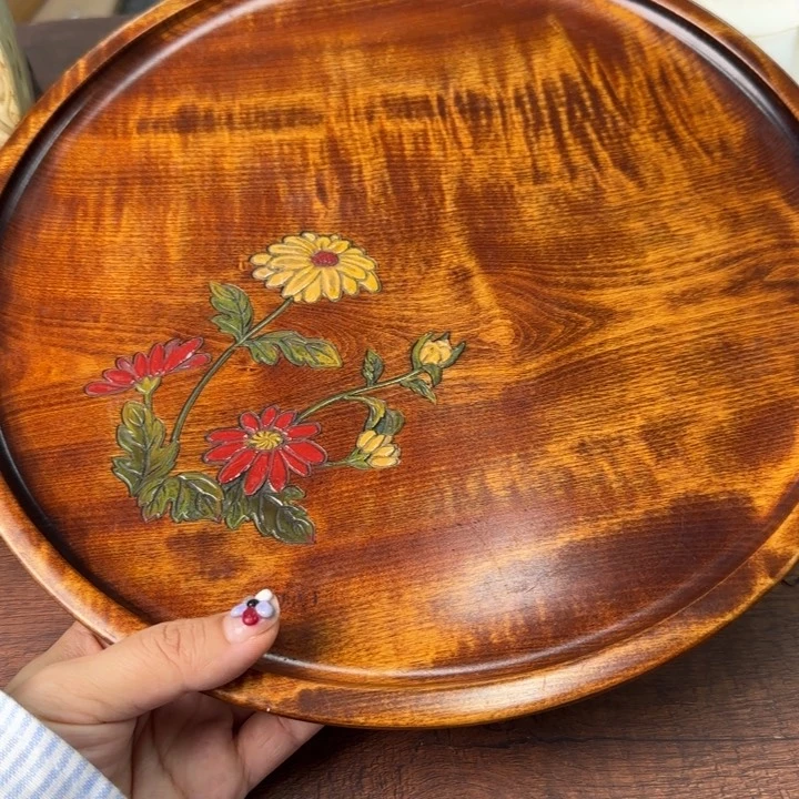 一个陶瓷物件哈哈哈哈