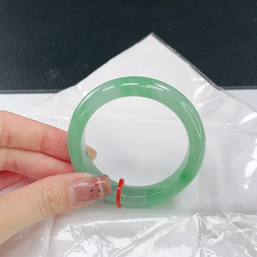 未镶嵌手镯翡翠611