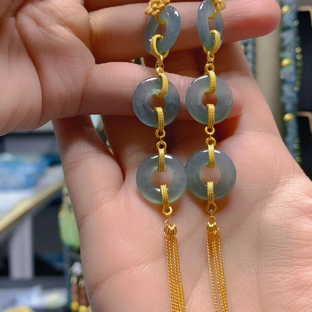 未镶嵌翡翠耳饰翡翠