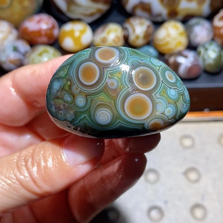 未镶嵌玛瑙/玉髓珠宝半成品110