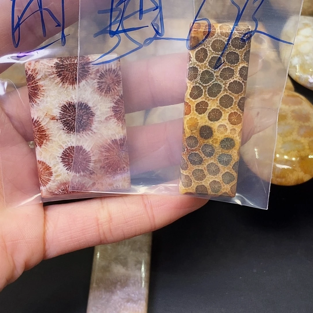 硅化玉颈饰合金困***困