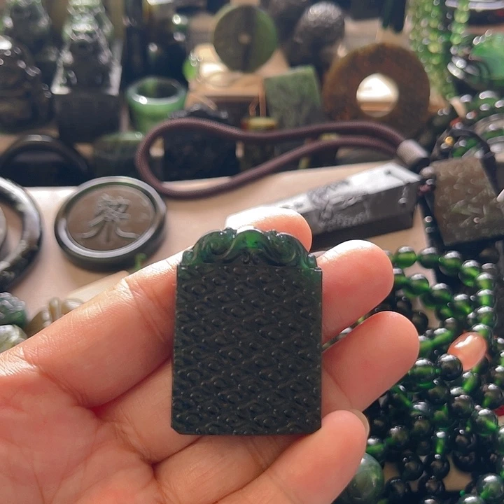 假***零蛇纹石玉未镶嵌泰山玉