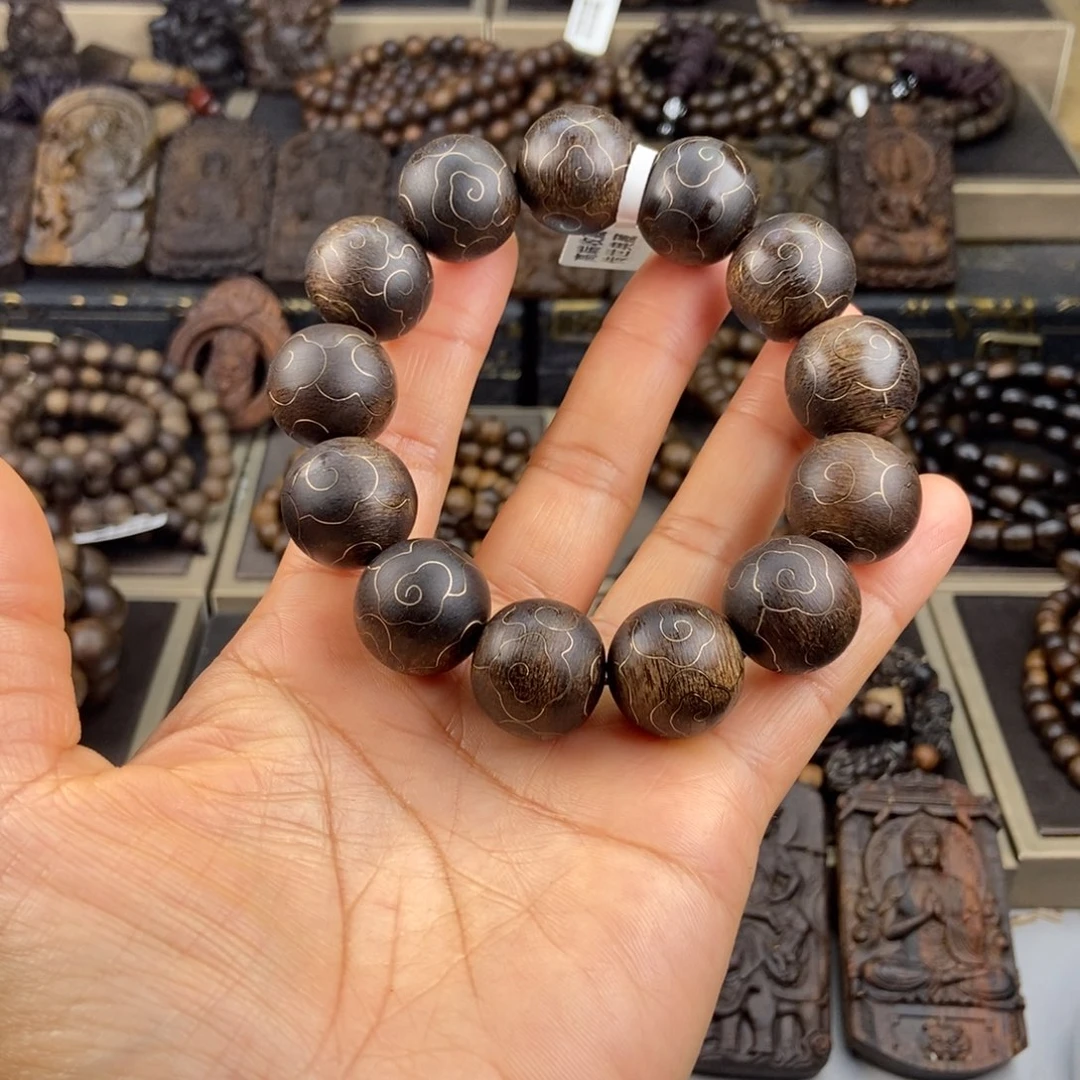 沉香手串岩*越南芽庄白棋