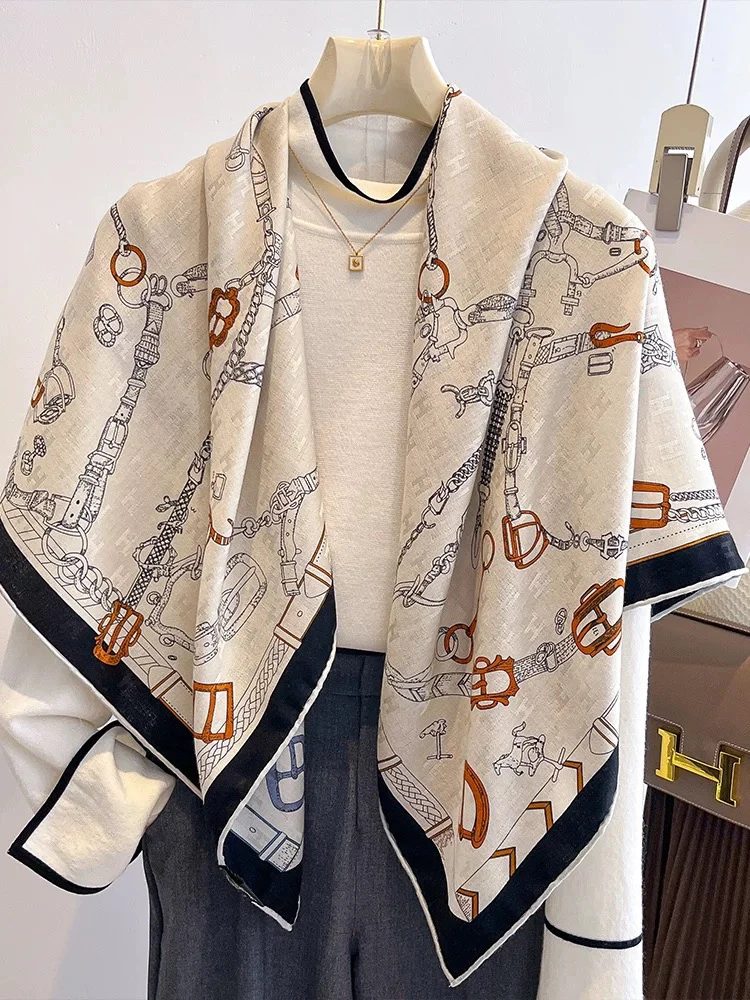 105尺寸 双面丝毛 桑蚕丝羊毛提花女士披肩围巾百搭 跃动的马儿